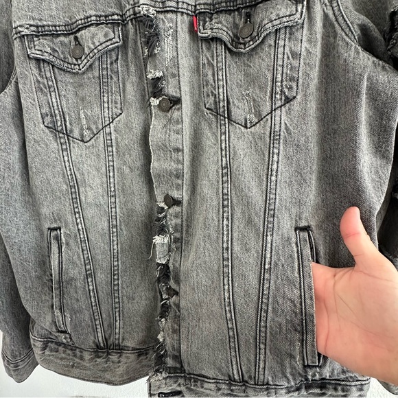 Levi's Premium Big E Ripped Distressed Trucker Jean Jacket Size: XXL - Picture 10 of 16